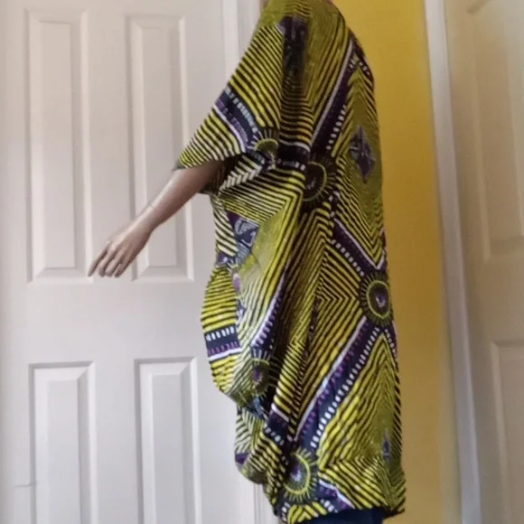 Amazing caftan style dress in cotton print yellow purple black One Size NWOT - Picture 8 of 11